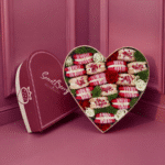 SecretBerry The Red Velvet Herz Box - Macarons